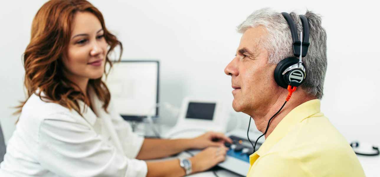 servicio de audiometría en los laboratorios medicos humana