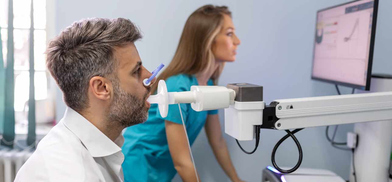 toma de espirometría en el laboratorio humana